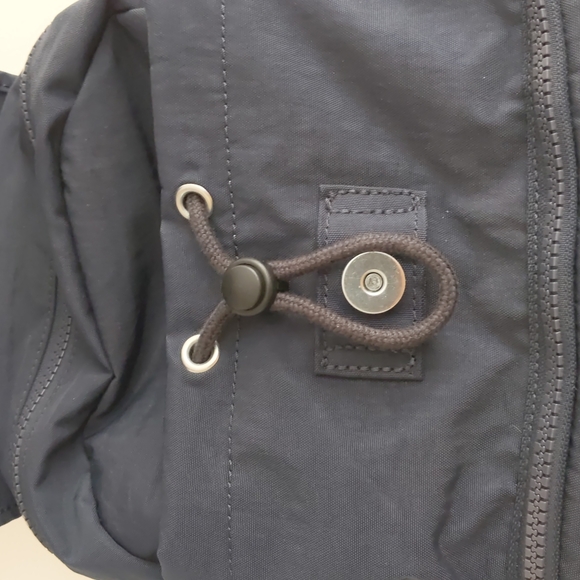 Kipling large city nylon backpack in navy blue (brand new) - Picture 4 of 4